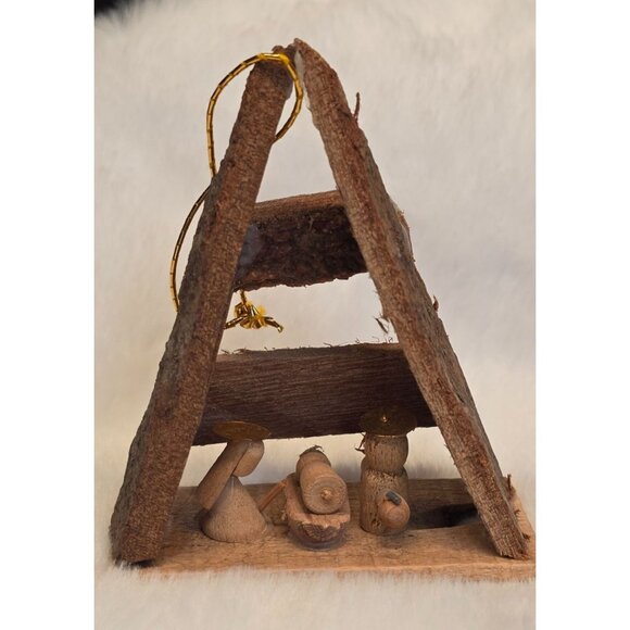 Vintage Primitive Wooden Nativity Creche Manger Christmas Ornament - Picture 1 of 10